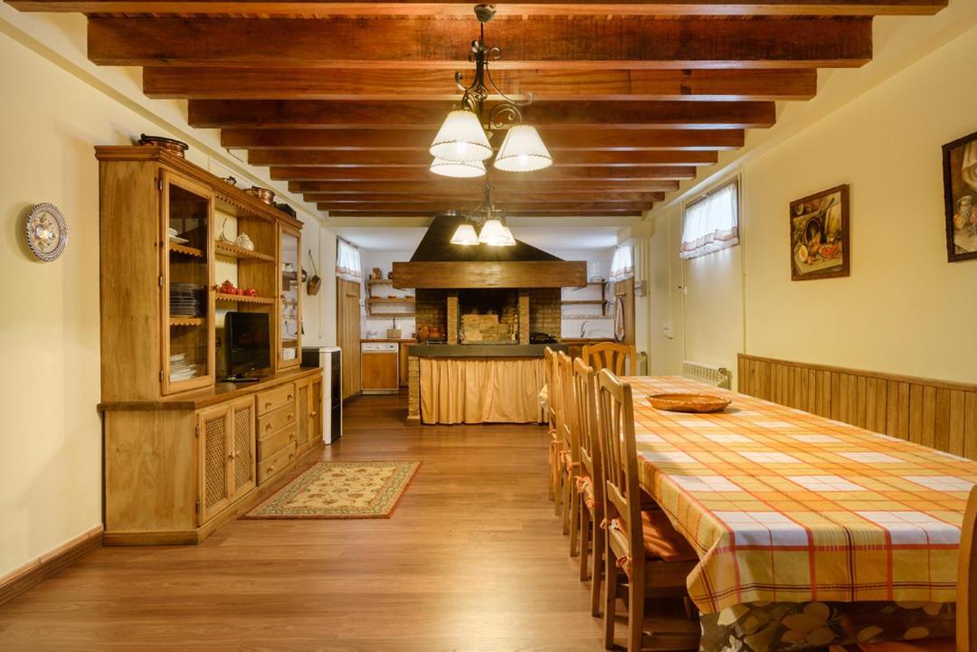 Casa Rural Pico Aspe Villanúa Buitenkant foto