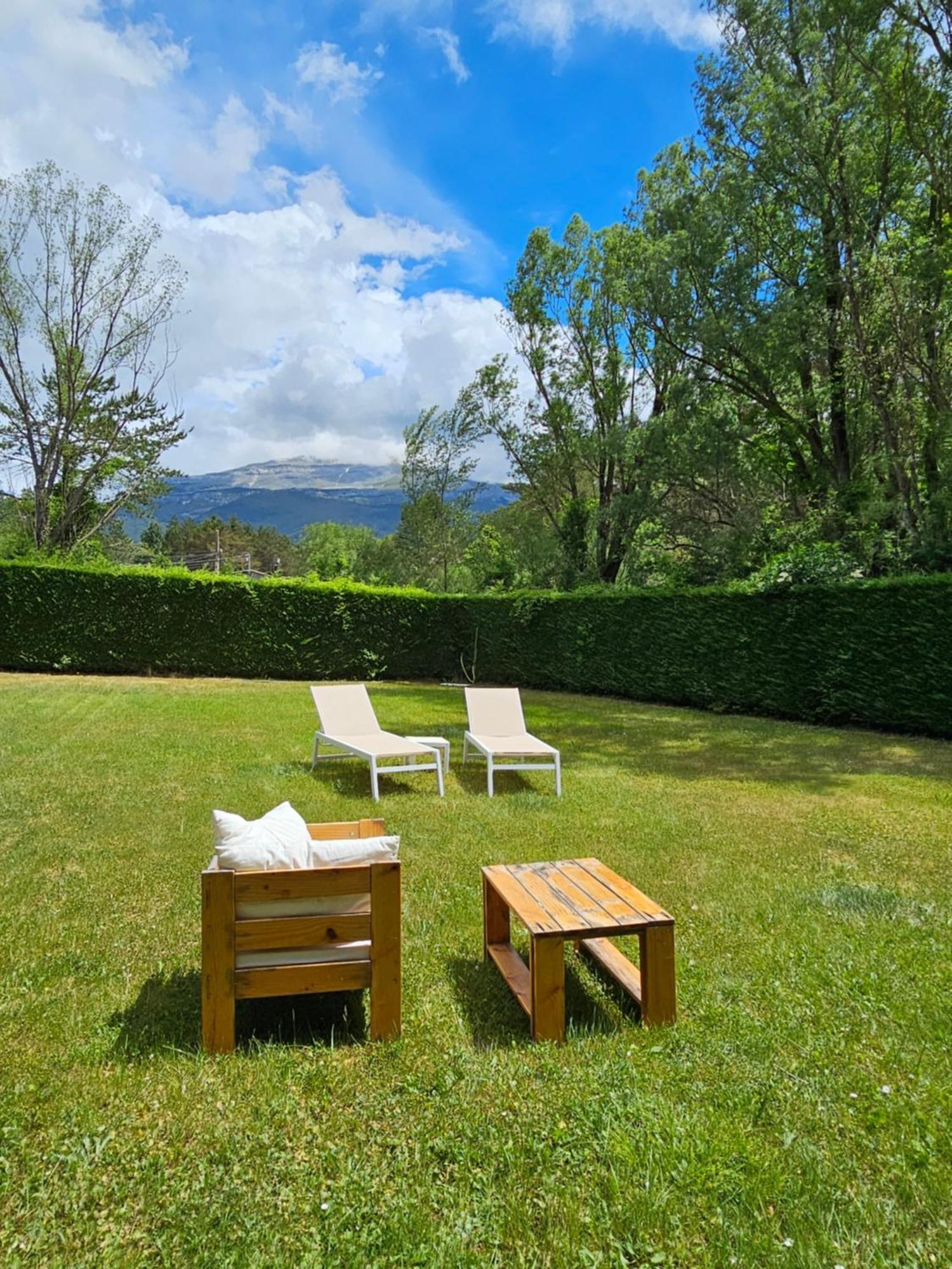 Casa Rural Pico Aspe Villanúa Buitenkant foto